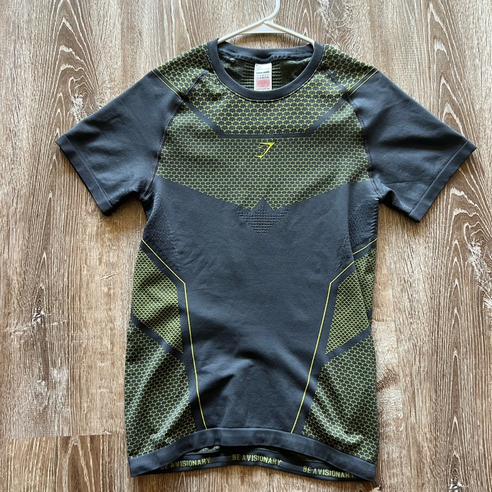 Gymshark onyx shirt